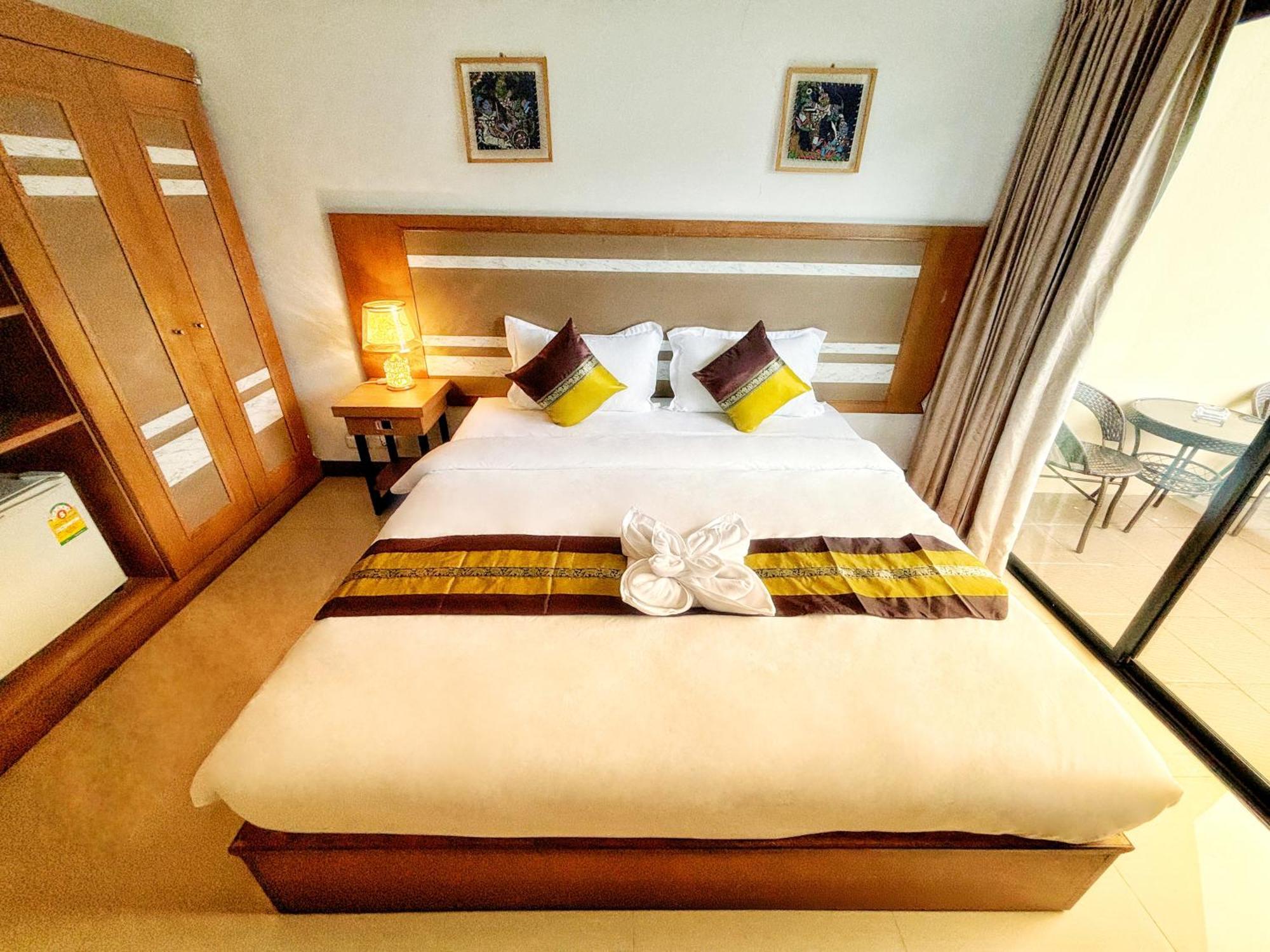 Aparthotel Patong Pool House Exterior foto